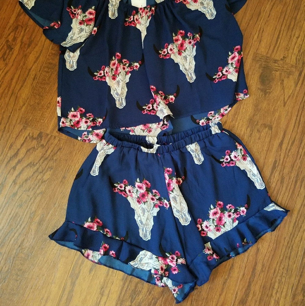 2pc PEACH LOVE Desert Skull Ruffle Set! - Picture 14 of 15